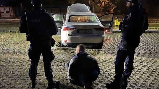 Rozbili gang i przejęli narkotyki warte prawie 1 mln zł [FOTO, WIDEO]