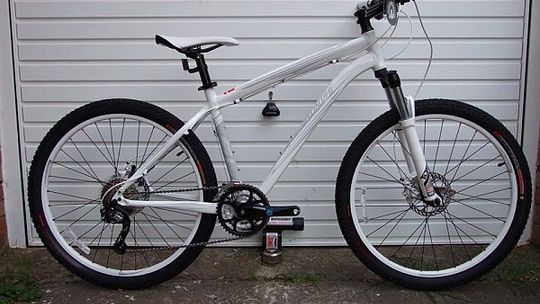 Ukradł górala z klatki schodowej