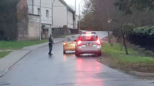 Ukradł paliwo. W pościg za złodziejem ruszyli właściciel stacji i policja [Mamy zdjęcia!]