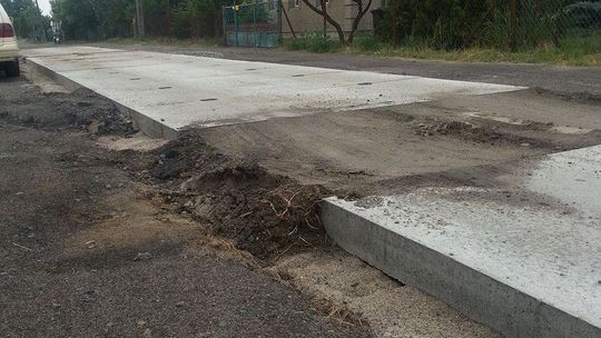 Ulica Wodna niczym „autostrada” – pisze czytelniczka i przesyła zdjęcia