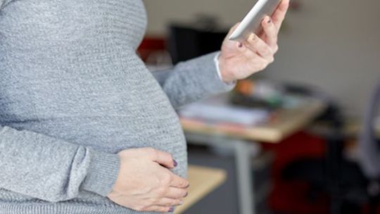 Uprawnienia dla kobiet w ciąży oraz ich rodzin