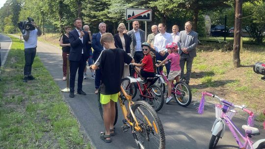 Droga rowerowa została uroczyście otwarta. Propozycja dla aktywnych mieszkańców regionu