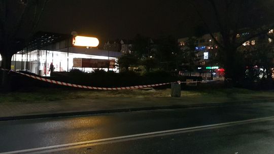 Usunęli drzewo koło Biedronki Usunęli drzewo koło Biedronki