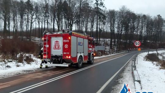 Usuwali prawie 400-metrową plamę oleju