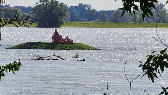 Viadrus się rozzłościł, ale środkowy i dolny bieg Odry uchronił od powodzi?