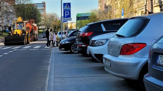 W dzień szybko jeżdżą, a w nocy się ścigają