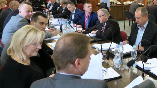 W nagrodę zrobili go przewodniczącym