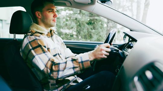 Trzeźwi, ale zbyt szybcy – co szóste dziecko w Polsce podróżuje w źle zamontowanym foteliku Trzeźwi, ale zbyt szybcy – co szóste dziecko w Polsce podróżuje w źle zamontowanym foteliku