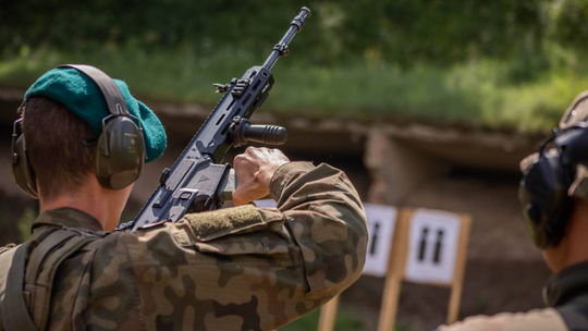 Ostatni turnus na „Wakacje z wojskiem”. Jak się zgłosić do programu i zarobić?