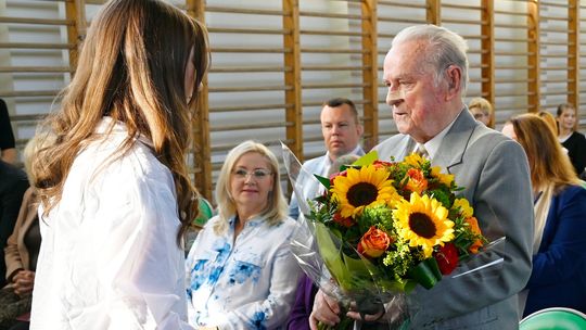 Walczyli dla nas, my zawalczmy dla nich! Młodzież z gryfińskiej szkoły z poruszającą misją pomocy