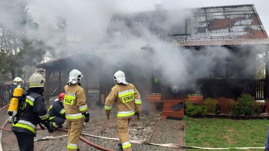 Wali się sufit, wypadek, czy pożar to wzywają strażaków