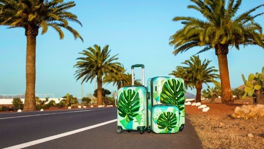 Walizki na kółkach – porównanie najlepszych modeli