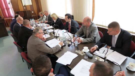 Ważna sesja budżetowa