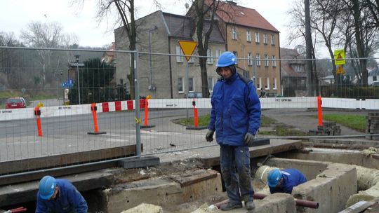 Wesołych świąt - życzą z uśmieszkiem robotnicy PGE GiEK