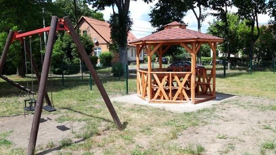 Wiatę rekreacyjną sfinansowali z funduszu sołeckiego