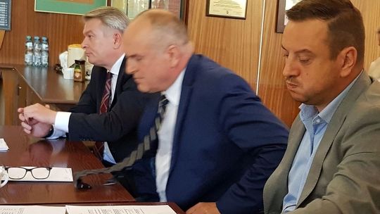 Wiceburmistrz Gryfina z darowanym mandatem po kolizji. Podwójne standardy