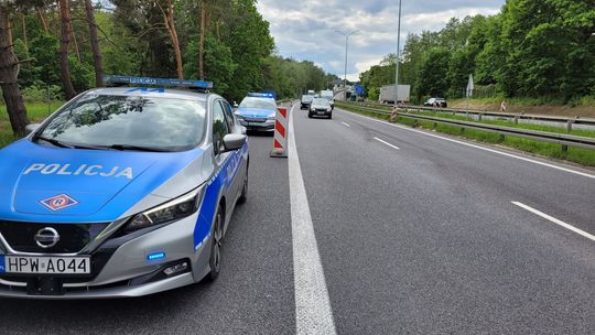 Więcej kontroli policji, także z użyciem drona na przebudowywanej drodze