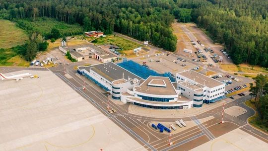 Więcej lotów, tańsze bilety! Stop wykluczeniu komunikacyjnemu Pomorza Zachodniego! - radni apelują do rządu