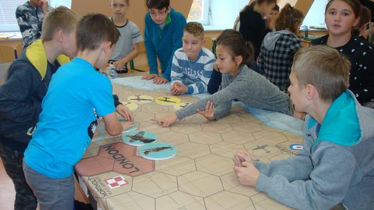 Wielka gra zamiast lekcji