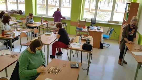 Wielkie liczenie pieniędzy zebranych podczas WOŚP w Widuchowej