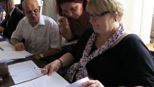 Wiemy, ile zyskała finansowo Ewa De La Torre, przechodząc do pracy w urzędzie