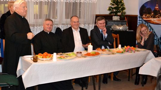 Wigilijna wieczerza Caritasu