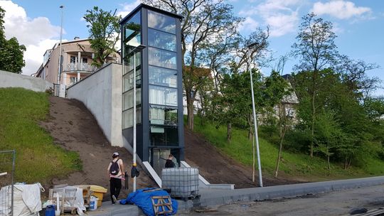 Winda działa, ale nie zabiera Winda działa, ale nie zabiera