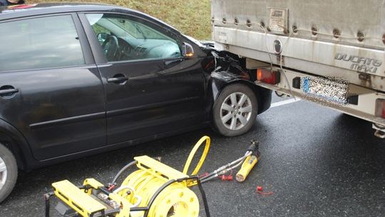 Wjechał w tył fiata ducato