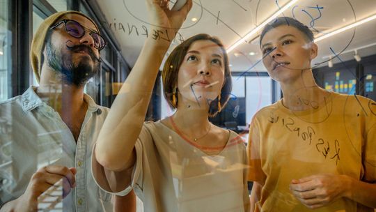 Własna działalność – co warto wiedzieć przed jej założeniem?