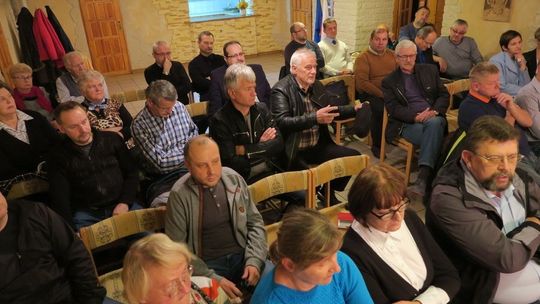 Woda nie będzie droższa, a sędziowie bezkarni - zapewnia poseł Zaremba