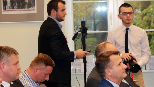 Wojewoda wygasił mandat Sławińskiemu, a starosta kolegę holował