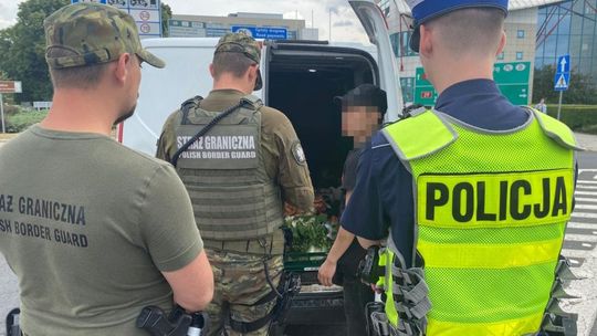 Granica obstawiona jest przez polskie służby Granica obstawiona jest przez polskie służby