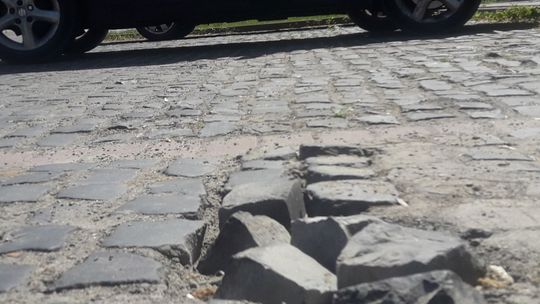 Wskazano nieprawidłowości w pracach wykonanych na parkingu