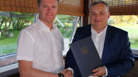 Wspólnie wydrukowali przyłbice