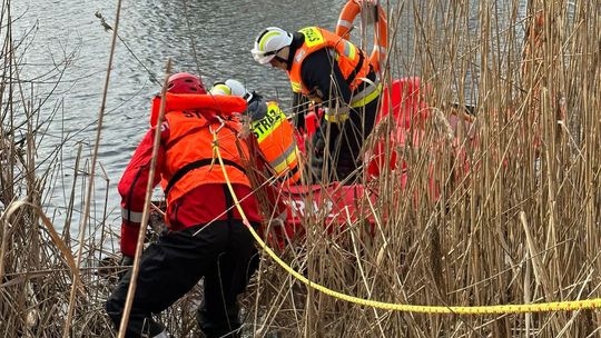 Wstrząsająca śmierć na wodzie! Dwóch wędkarzy zginęło w tragicznych okolicznościach