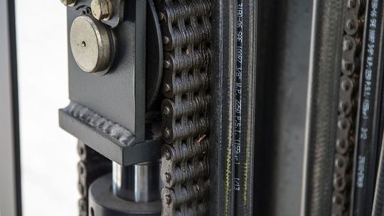Wszystko co warto wiedzieć o przekładni łańcuchowej Wszystko co warto wiedzieć o przekładni łańcuchowej