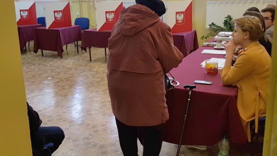 Wybierają ponownie radnego