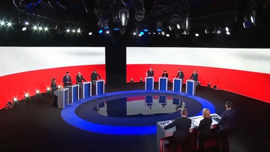 Wybory prezydenckie 2025. Zgłosiło się 44 chętnych. Ilu zostało? Lista kandydatów Wybory prezydenckie 2025. Zgłosiło się 44 chętnych. Ilu zostało? Lista kandydatów