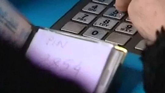 Wyczyścił mu kartę z pieniędzy