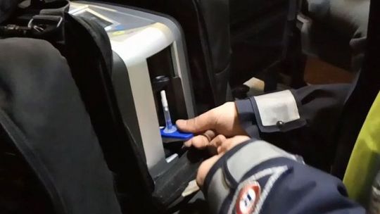 Wyjaśniło się dziwne zachowanie kierowcy