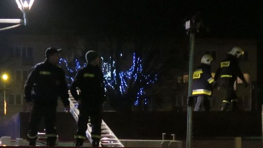 Wyjeżdżali do komina i do anteny