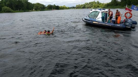 Wyłowili go z wody, ale go nie odratowali 