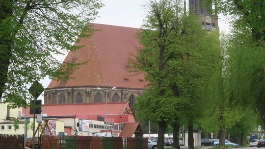 Wymienią dach, kiedy będzie ładna pogoda