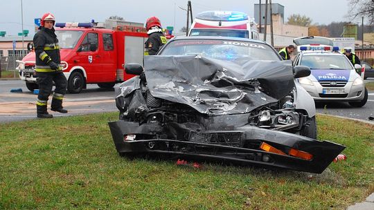 Wypadek i kolizja na drodze – akcje strażaków