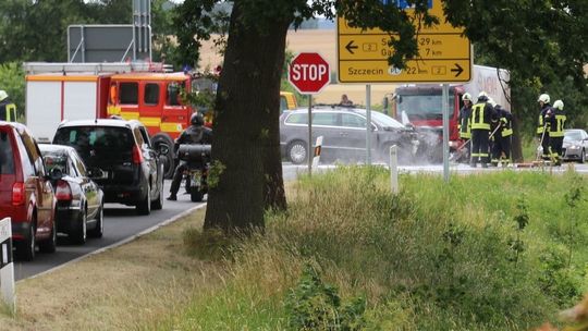 Wypadek na krzyżówce do Szczecina