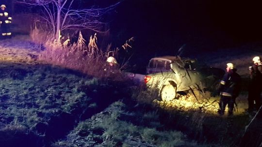 Wypadek! Uwaga, ślisko na drogach!