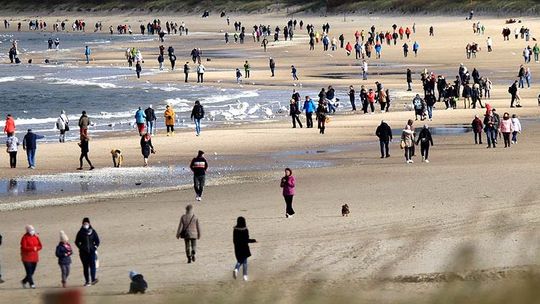 Wypoczynek tak, ale w dystansie