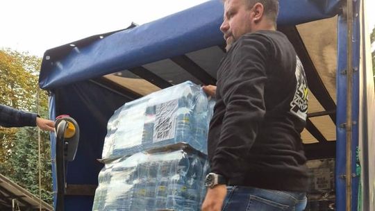 Wyruszyli z gm. Gryfino na pomoc powodzianom. Akcja Fundacji 4x4ZGRy [FOTO]