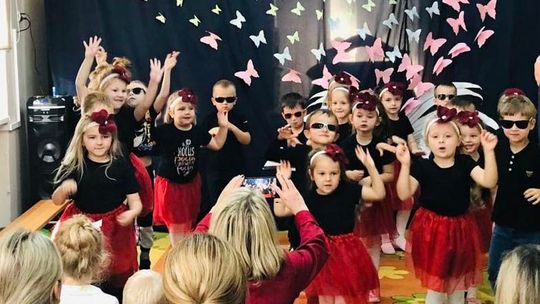 Występ przedszkolaków zachwycił wszystkich