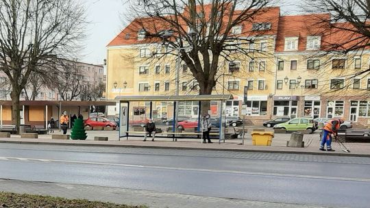 Wzięli się wreszcie za sprzątanie - zauważa czytelniczka